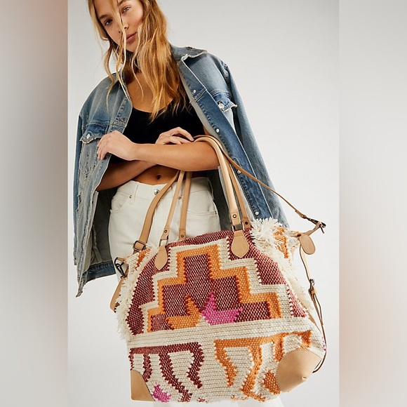 FREE PEOPLE QUICK TRIP WEEKENDER - Picture 3 of 9